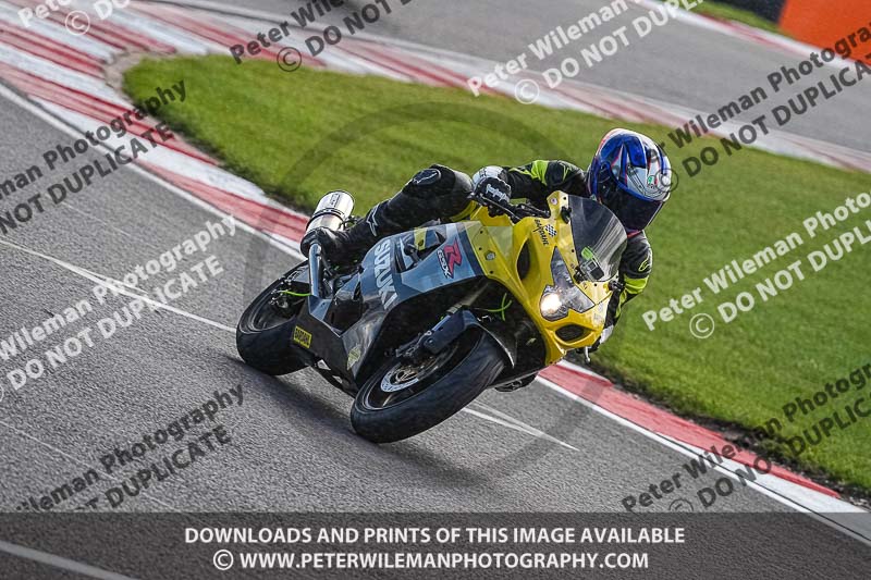 donington no limits trackday;donington park photographs;donington trackday photographs;no limits trackdays;peter wileman photography;trackday digital images;trackday photos